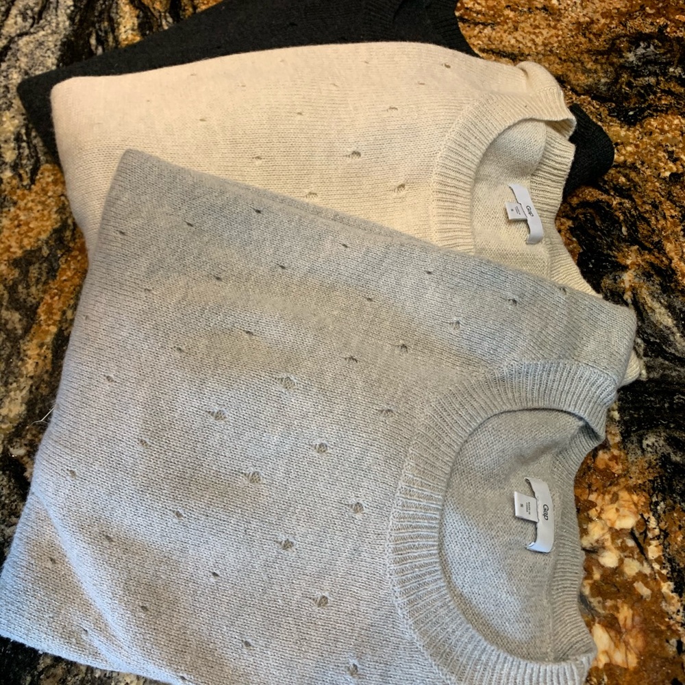 Gap Sweater Bundle Small - image 2
